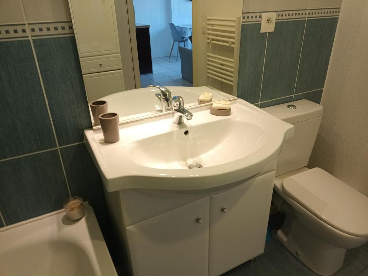 Calme T2 Avec Terrasse A Hendaye, Proche Plage - Fr-1-239-780 المظهر الخارجي الصورة